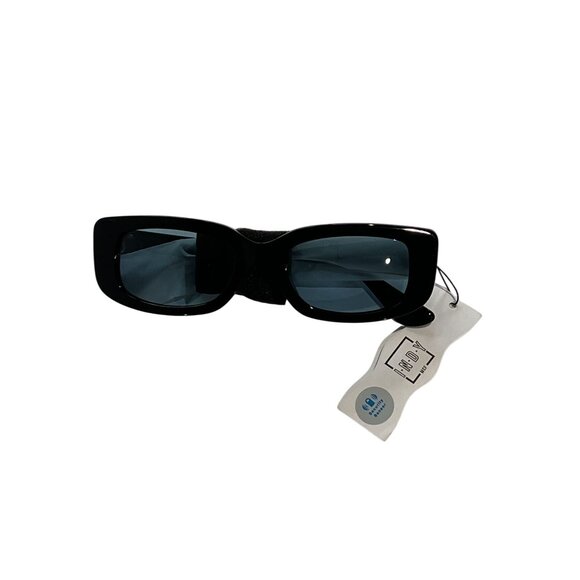 INDY Liotta Sunglasses in Blue main image 5